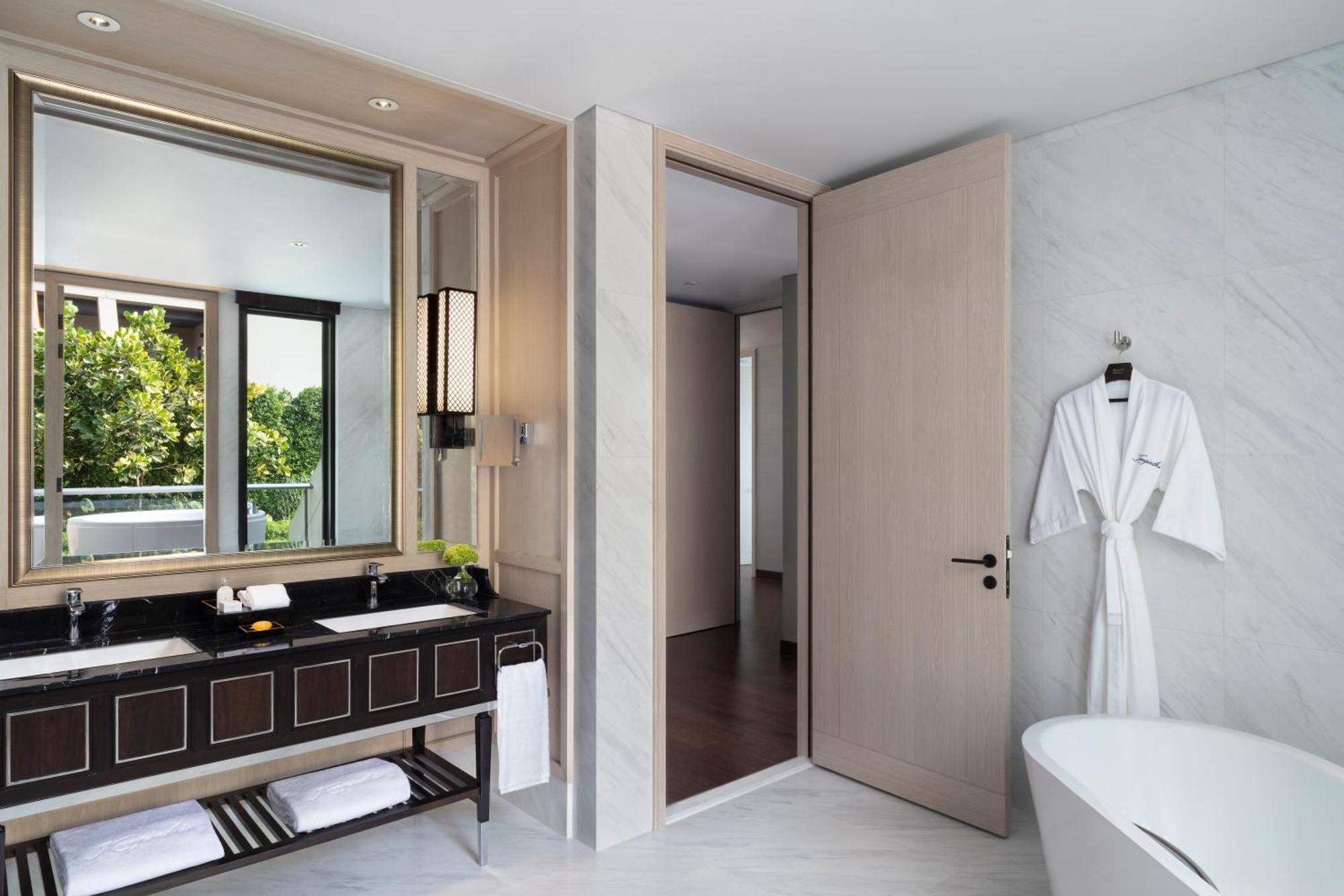 Sindhorn Kempinski Hotel Бангкок Экстерьер фото